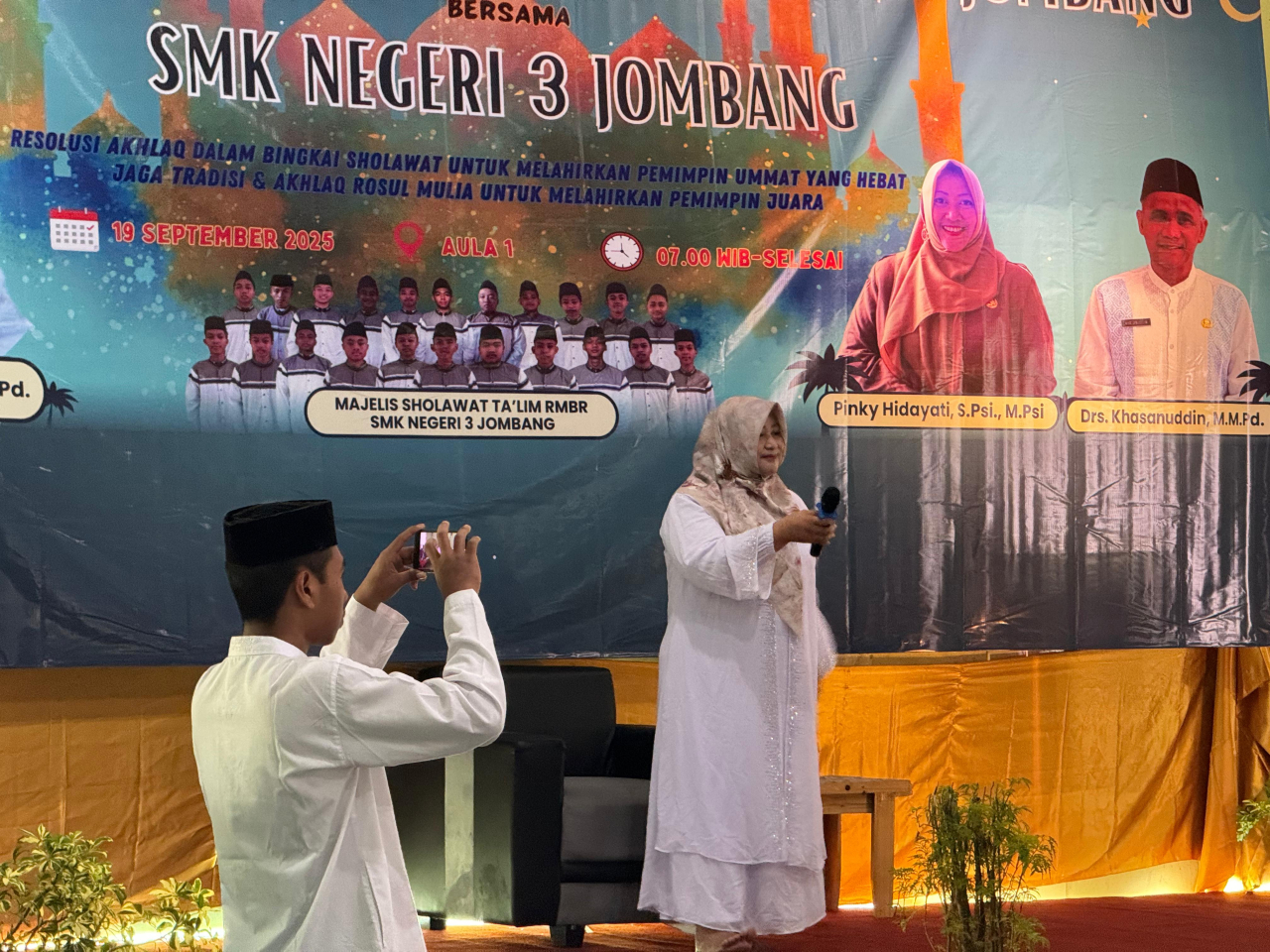SMK Negeri 3 Jombang Peringati Maulid Nabi Muhammad SAW dengan Doa Bersama