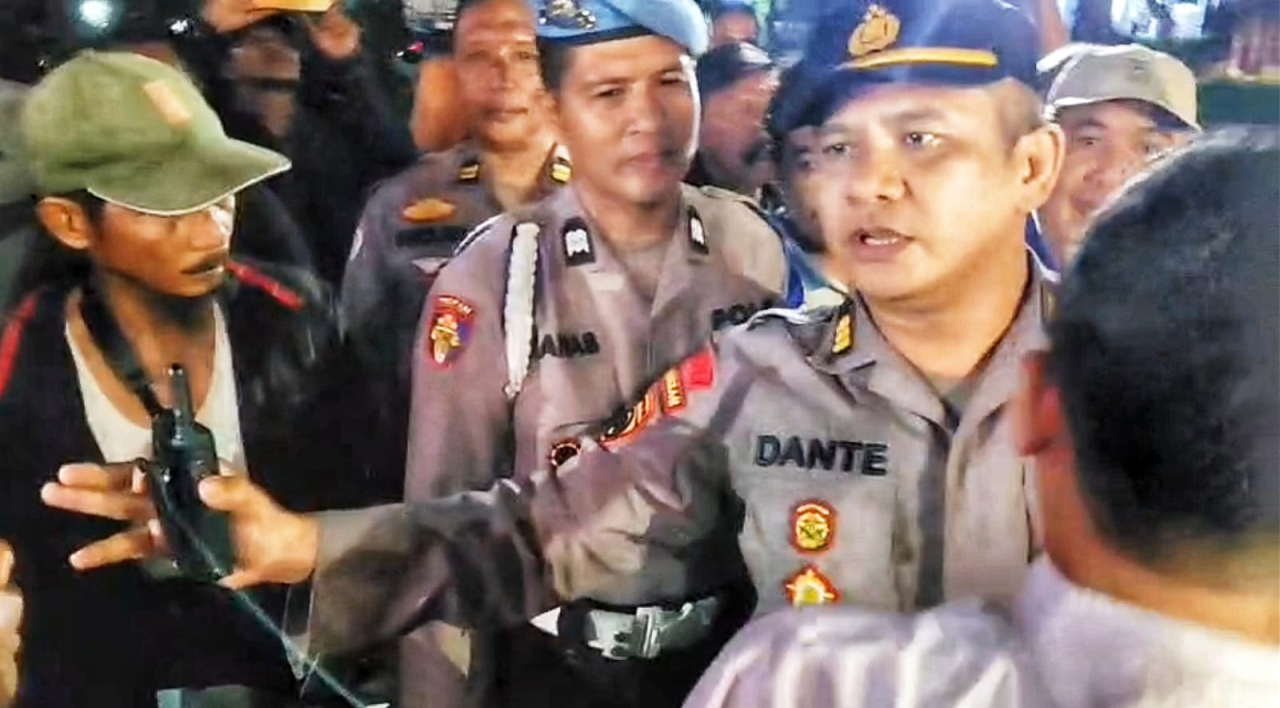 DUEL DERBY Warga Desa Nogosari; Masa Pro vs Kontra Penutupan Warkop Meiko Pandaan Berlanjut