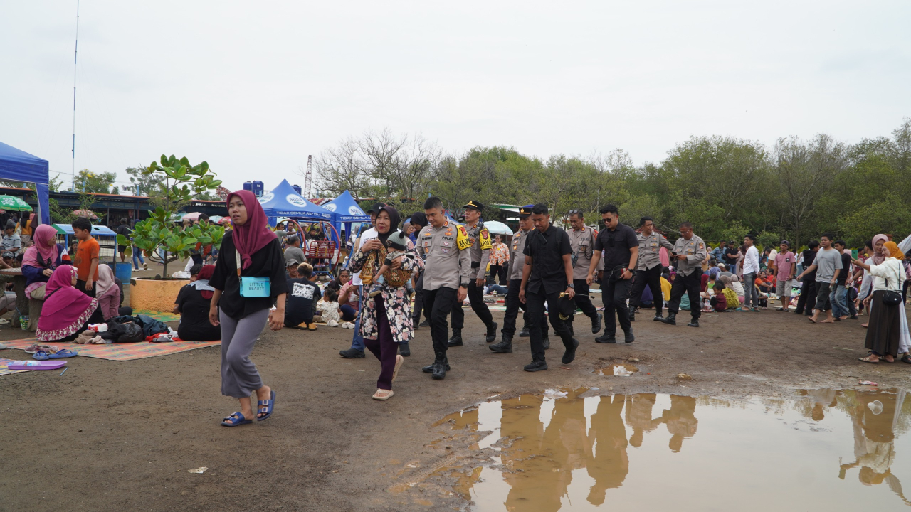 Kapolres Cirebon Kota Pantau Langsung Objek Wisata Saat Libur Tahun Baru