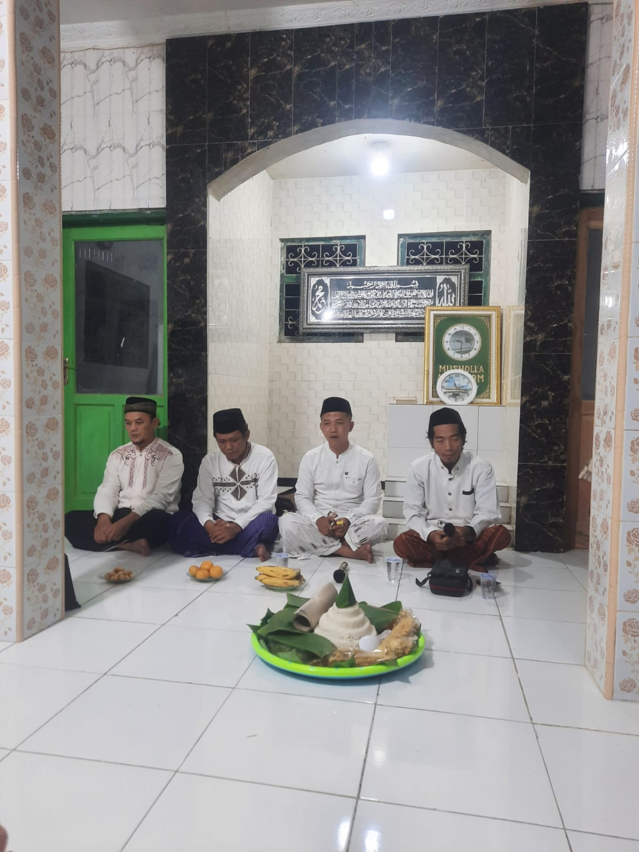 Suasana Khidmat Menyelimuti Desa Paseleman Kecamatan Paseleman Dengan Isra’Mi’raj Tahun 2026 M/1448 H