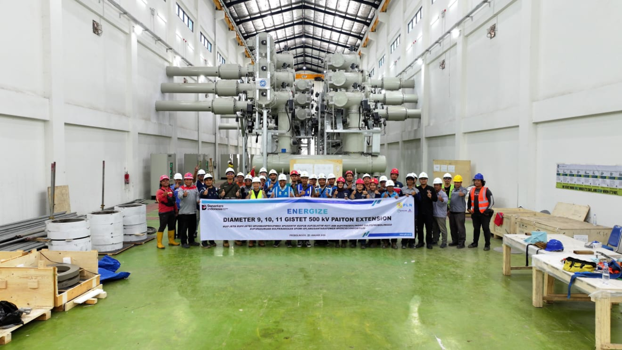 Hadirkan Listrik Andal untuk Rakyat, PLN UIP JBTB Berhasil Energize GISTET 500 kV Paiton Extension dan SUTET 500 kV PEC – Paiton Ext.
