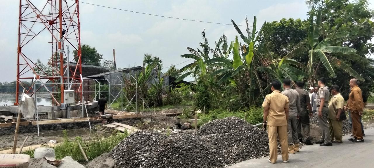 Disetop Satpol PP, Proyek Tower di Sumobito Diduga Bermasalah: Muncul Dugaan Permainan Izin