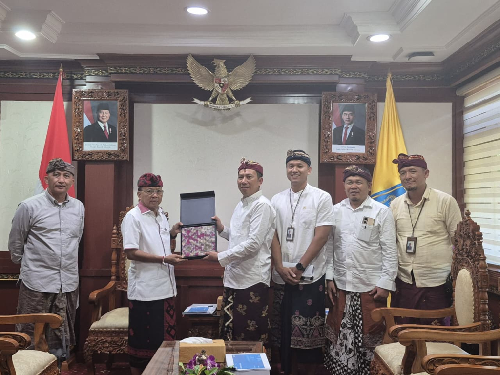 Perkuat Sistem Kelistrikan Pulau Dewata, PLN UIP JBTB Jalin Sinergi Strategis dengan Gubernur Bali