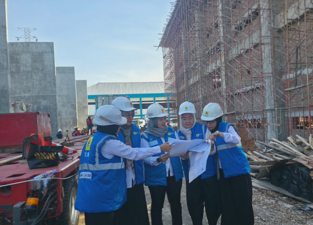Meneladani Semangat Hari Kartini, Srikandi PLN UIP JBTB Menembus Batas dalam Membangun Infrastruktur Ketenagalistrikan