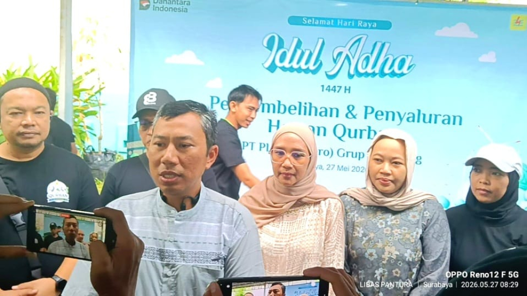 General Manager PT PLN (Persero) UIP JBTB Hendro Prasetyawan, Senior Manager PLN Icon Plus SBU Regional Jawa Bagian Timur Rizky Ardiana Bayuwerty, perwakilan Manager PT PLN (Persero) PUSMANPRO-UPMK