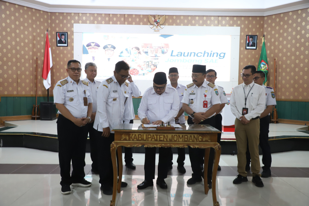 Pemkab Jombang Luncurkan Perbup Skrining Aktif dan Gerakan "Jombang SAE" untuk Eliminasi TBC