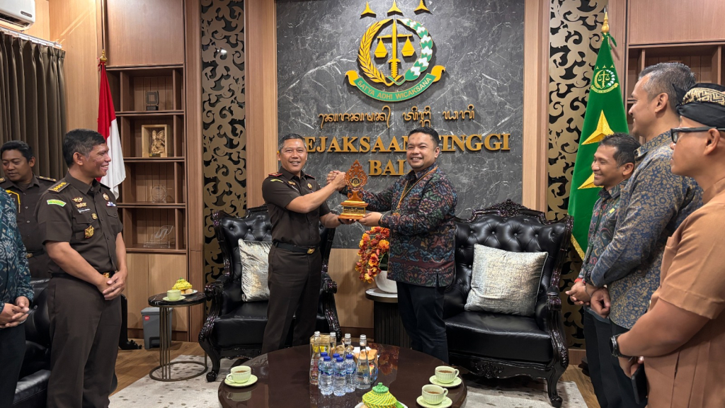 PLN UIP JBTB Gelar Audiensi dengan Kejati Bali, Perkuat Pendampingan Hukum Pembangunan Infrastruktur Kelistrikan