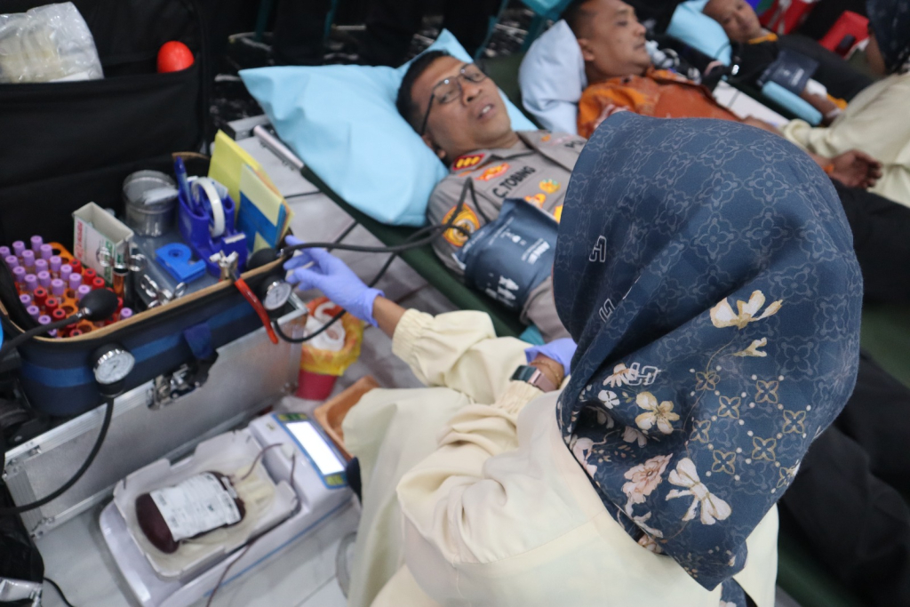 Sambut Hari Bhayangkara ke-80, Polresta Sidoarjo Selenggarakan Aksi Donor Darah untuk Kemanusiaan