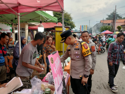 Polri Hadir Berikan Kenyamanan Masyarakat, Kapolres Cirebon Kota Pimpin Langsung Patroli Ngabuburit