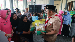 Bazar Gerakan Pangan Murah di Jombang, Diserbu Masyarakat
